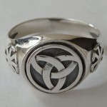Triple Knot Irish Celtic Symbol Men Ring Sterling Solid Silver 925