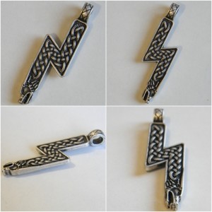 Nordic Rune with Wolf Head