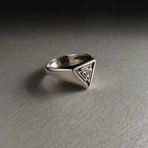 Viking valknut ring