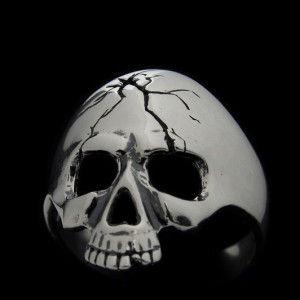Sterling Silver Biker Ring Skull with Crack