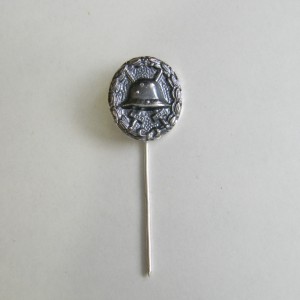 Wound Badge in silver